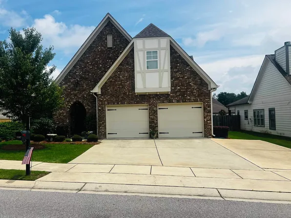 1147 Emerald Ridge Dr, Calera, AL 35040