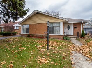 2233 Mayfair Ave, Westchester, IL