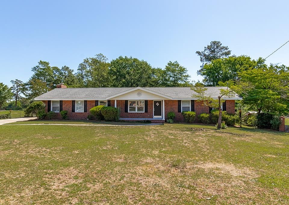 1st image of 3002 Eagle Dr