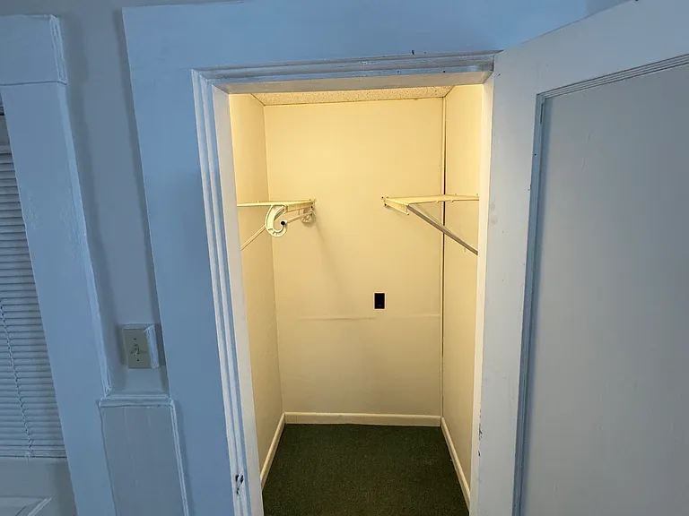 72 Military St #6 — Photo 7
