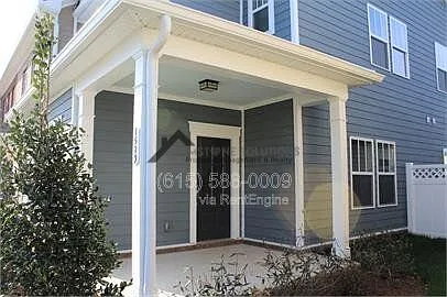 1529 Winding Creek Dr — Photo 3