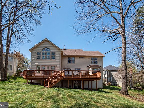 4th image of 6183 Snowhill Ct