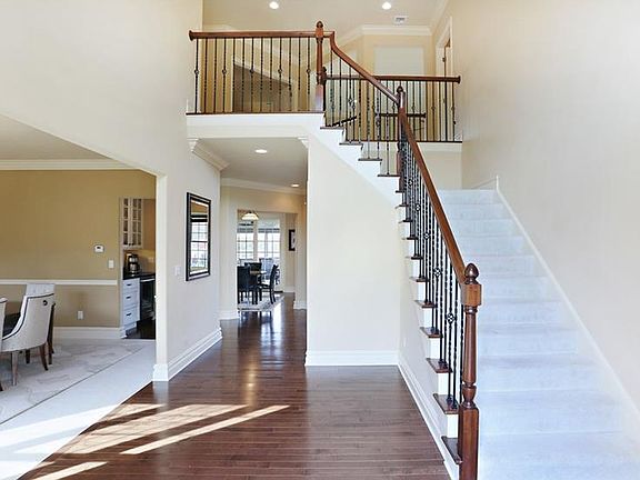 4th image of 4061 Sinan Farm Dr