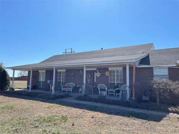 469728 Highway 100, Stilwell, OK 74960