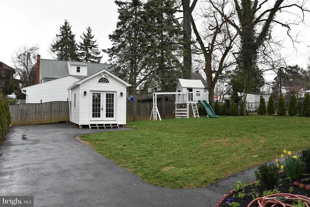 3 bed, 1612 sqft, $2,900 — Photo 4