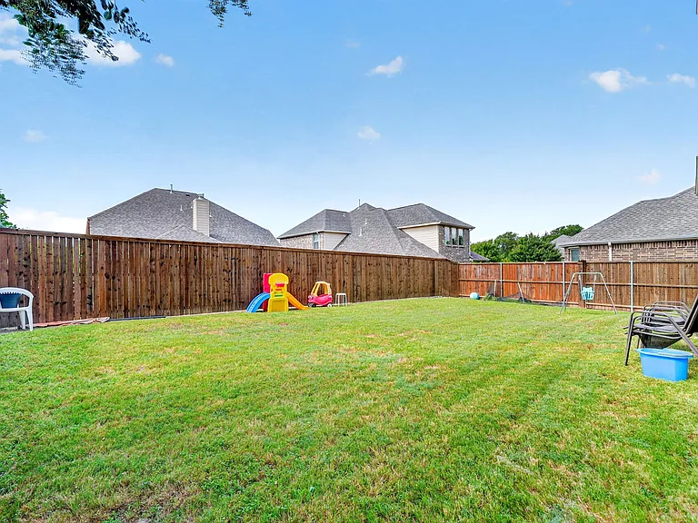 10323 Wedmore Dr — Photo 25
