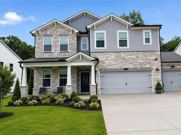776 Clifftop Xing, Powder Springs, GA 30127