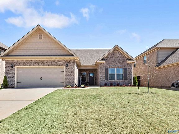 3rd image of 209 Allegro Cir