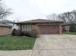 15125 University Ave, Dolton, IL