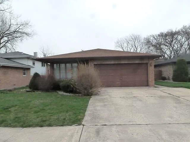 15125 University Ave photo 1