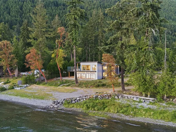 8394 Sa Seen Os Rd, Youbou, BC V0R 3E1
