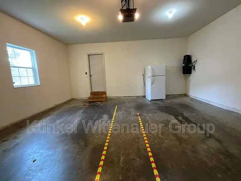 120 Harbor Point — Photo 35