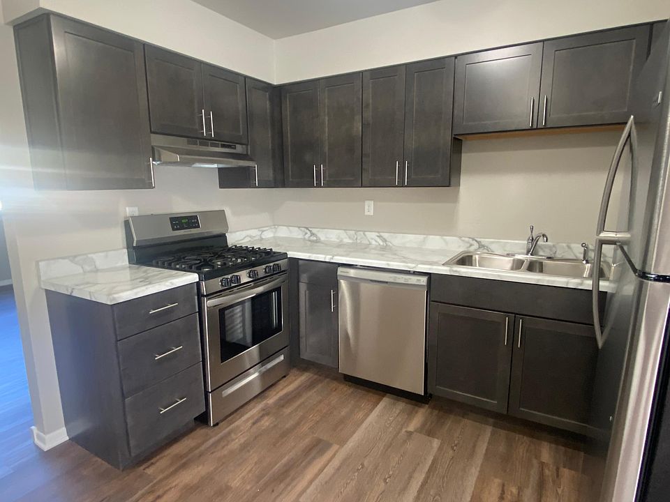 1st image of 13415 Woodmar Pl #1