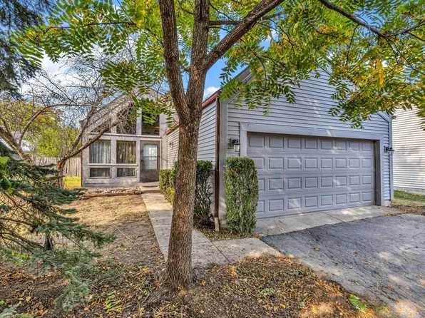 1222 Clement Dr, Worthington, OH 43085