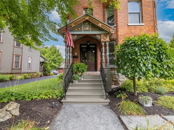341 Broad St, Oneida, NY 13421