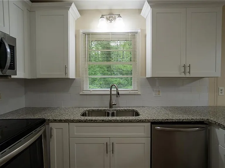 6593 Dunwoody Trl #NA — Photo 5