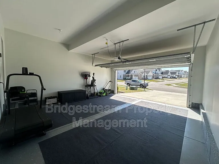 14 Cascade Dr — Photo 20