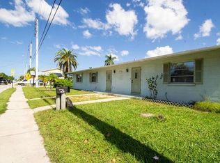 4403 Gulf Dr, Holmes Beach, FL 34217