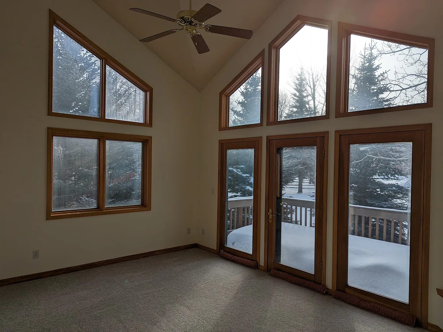 3 bed, 1730 sqft, $6,000 — Photo 3