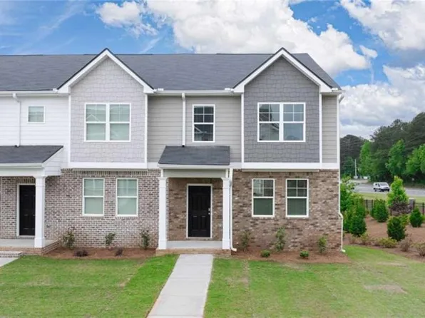 979 Cades Walk, Lawrenceville, GA 30045