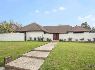 3720 S Lakeshore Dr, Baton Rouge, LA 70808