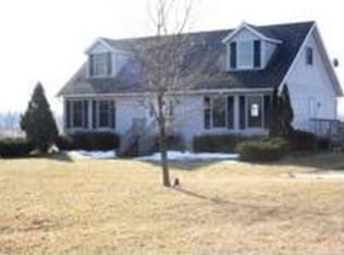 5863 Crofoot Rd, Howell, MI 48843