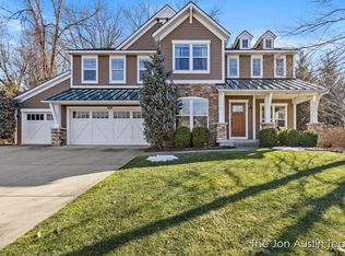 5906 Stratford Glen Ct SE, Grand Rapids, MI 49546