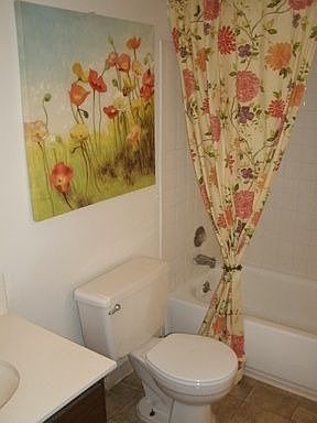 4th image of 9520 Drury Ave APT 304