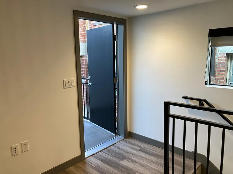 161 S Normandie Ave #9 — Photo 16