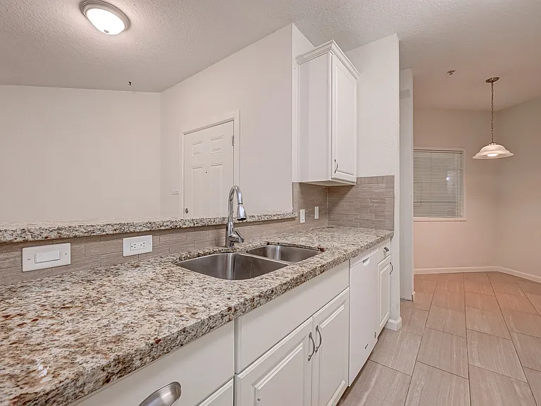 2803 Kings Crossing Dr #112 — Photo 5
