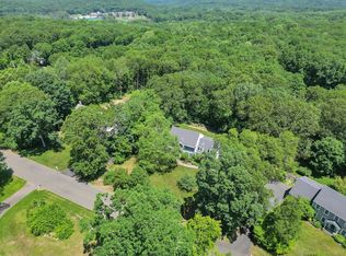 25 Thorne Wood Rd, Higganum, CT 06441