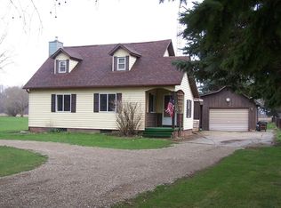 4164 S Durand Rd, Durand, MI 48429