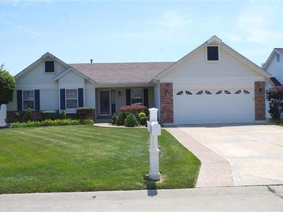 4 Wood Park Ct, O'Fallon, MO, 63368