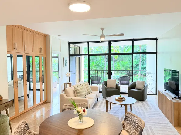 1020 Aoloa Pl APT 210, Kailua, HI 96734