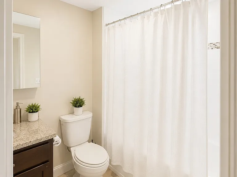 25 Lothrop St #2 — Photo 16