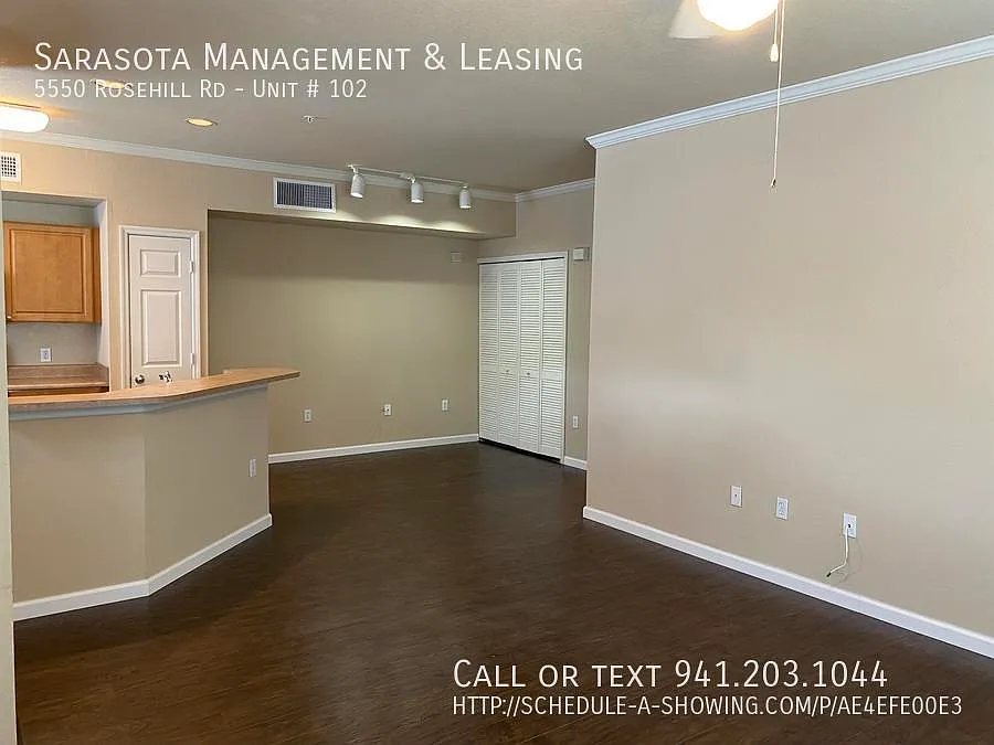 Ground Floor 1 Bedroom 1 Bath Condo in Admirals Walk — Photo 3