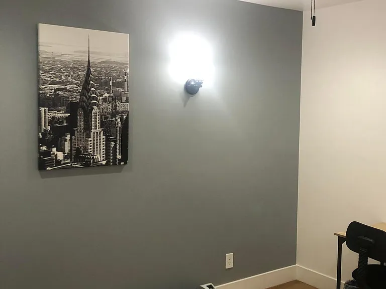 W 73rd St — Photo 2