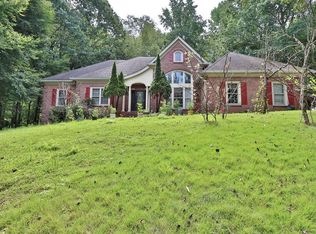 5945 Millstone Ln, Stone Mountain, GA 30087