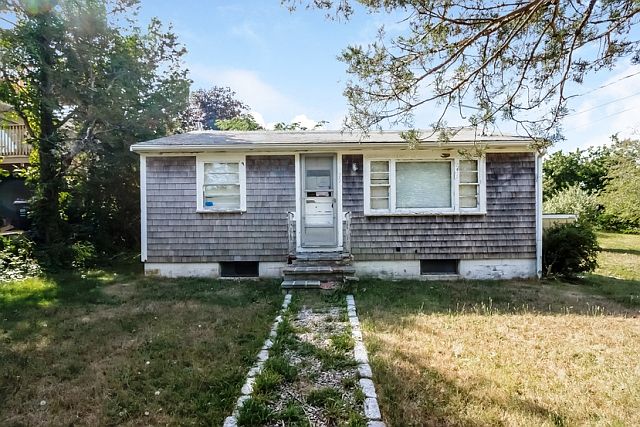 1st image of 29 Diamond St