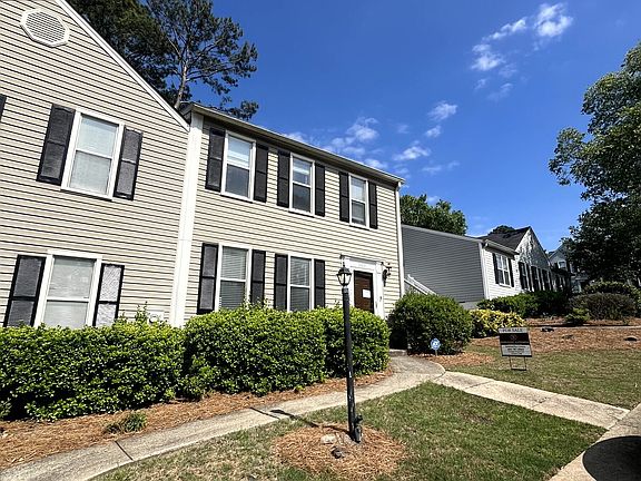 5th image of 3403 Spring Harbour Dr