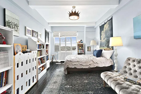 Sold by Corcoran | media 6