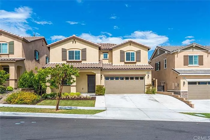 5553 Garibaldi Way