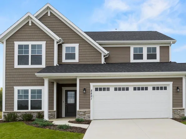 8821 Belmont Woods Blvd, Fort Wayne, IN 46835