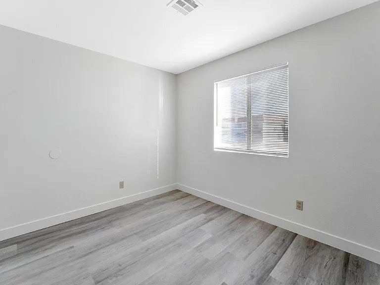 2257 Exeter Dr #D — Photo 21
