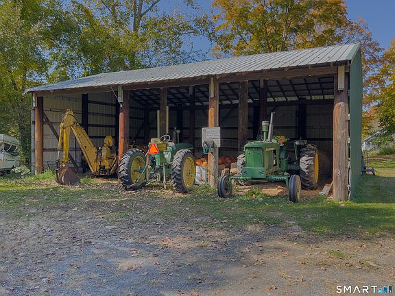 5th image of 63 Currituck Road