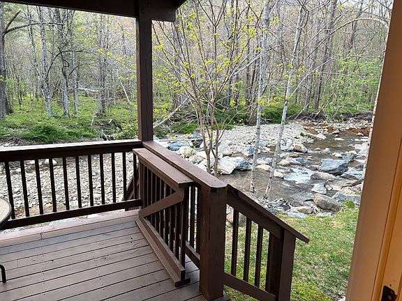 2nd image of 170 River Rd #2