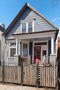 2536 N Central Park Ave, Chicago, IL, 60647