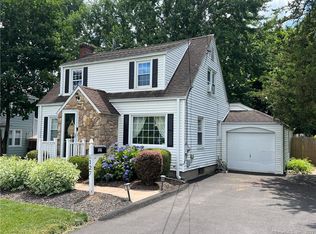 127 Coleman Rd, Wethersfield, CT 06109