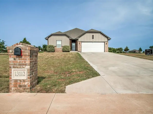 13112 Huntington Dr, Edmond, OK 73025