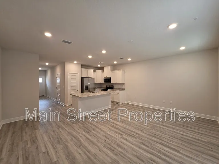 9011 Golden Eye Dr — Photo 5